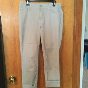 5-pocket convertible ankle skinny jeans